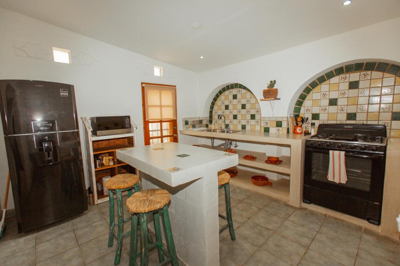 Cien Palmas- Authentic Mexican Casita 1 -Downtown โทโดส ซานโตส ภายนอก รูปภาพ